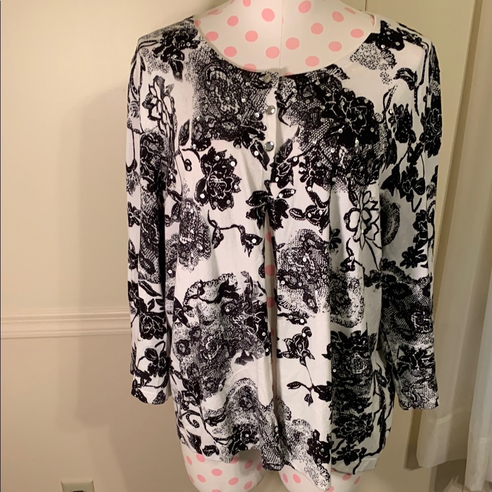 Style & Co BBW Black & White Floral sequined Sweater Size 2X like NEW Beautiful